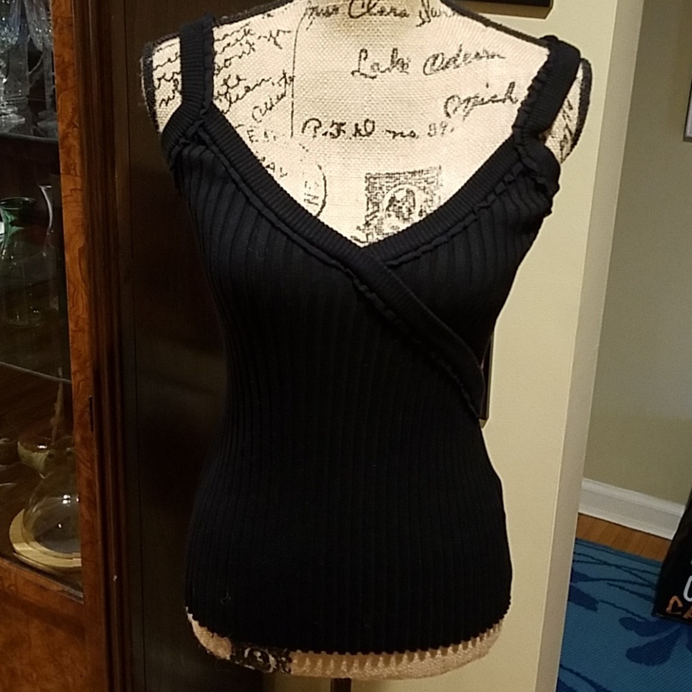 Blanc Nature Black Tank Top XS